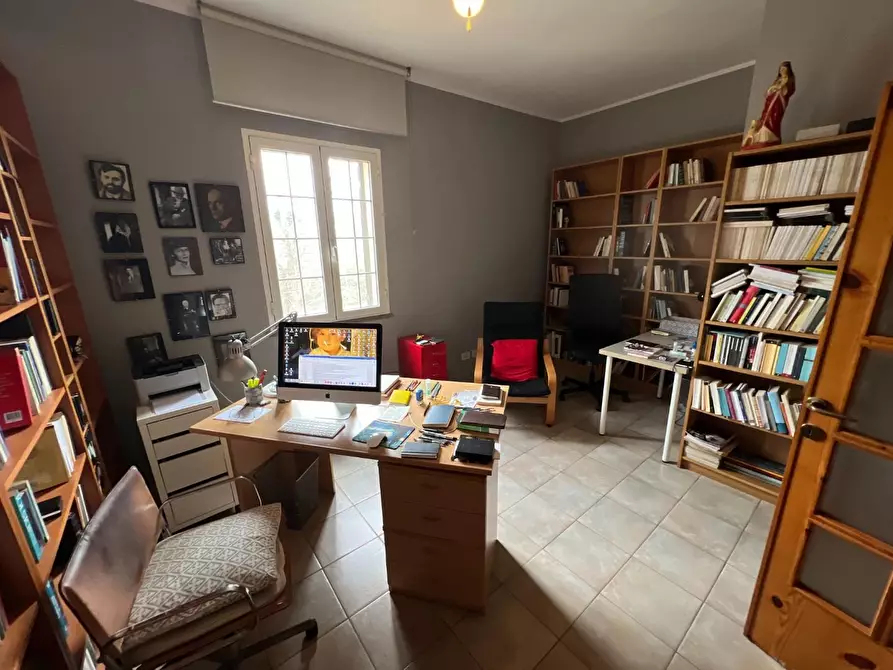 Immagine 21 di Porzione di casa in vendita  a Cecina