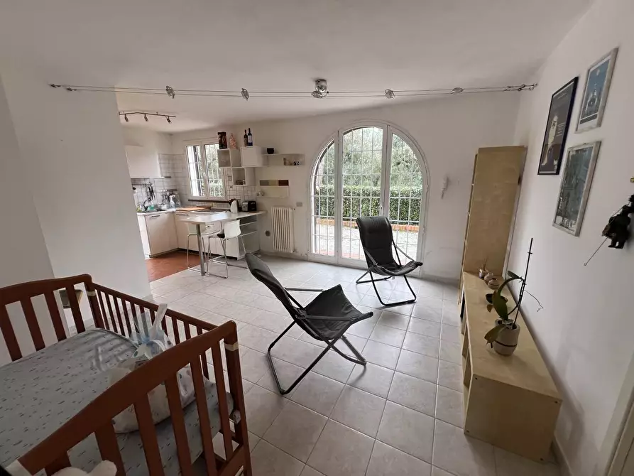 Immagine 3 di Porzione di casa in vendita  a Cecina