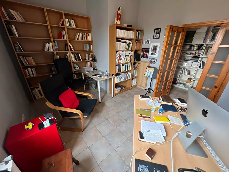 Immagine 22 di Porzione di casa in vendita  a Cecina