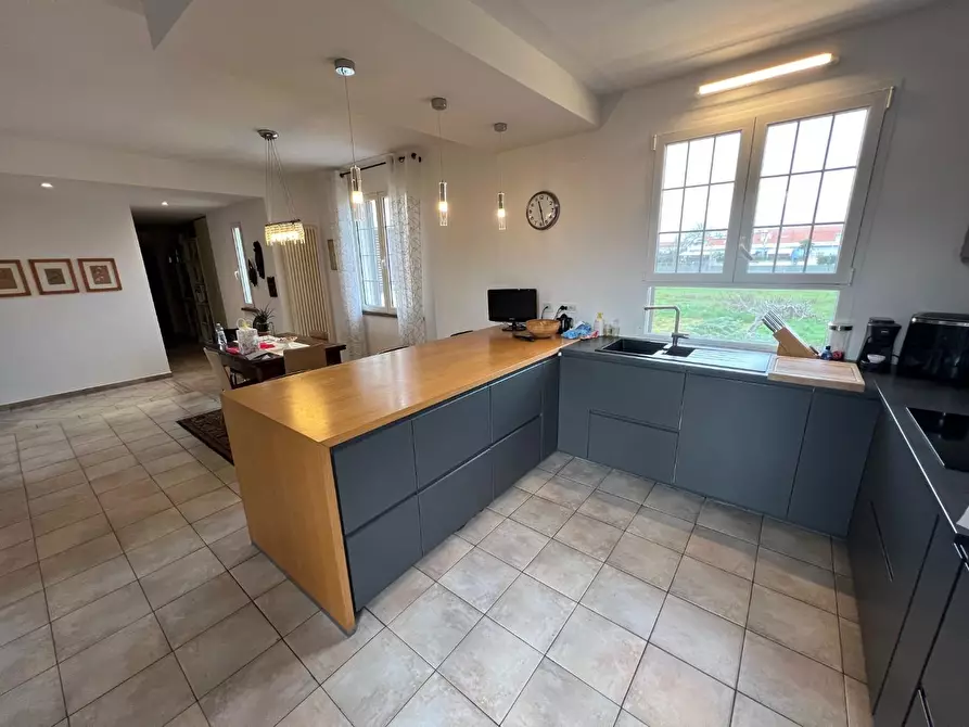 Immagine 20 di Porzione di casa in vendita  a Cecina