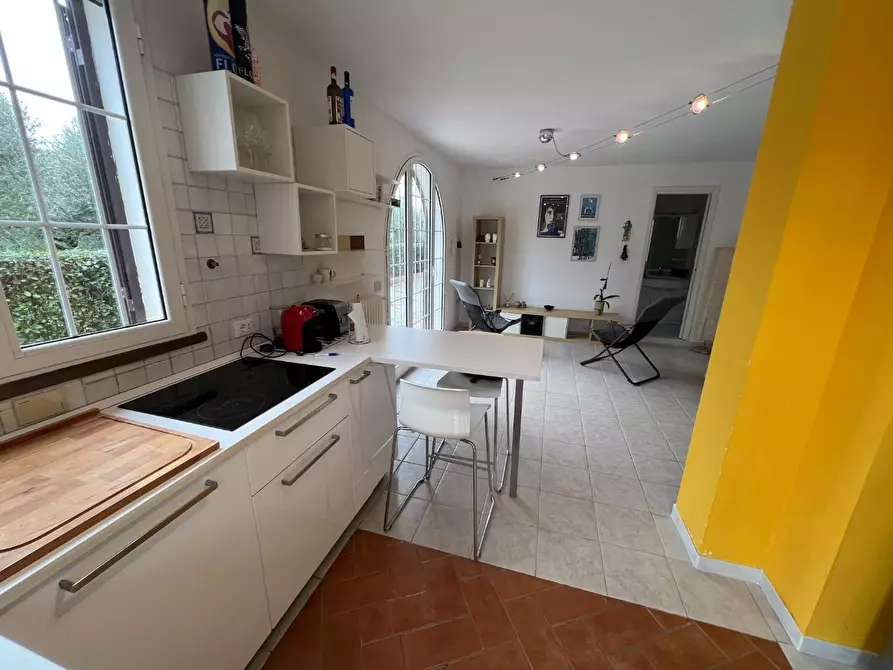 Immagine 4 di Porzione di casa in vendita  a Cecina