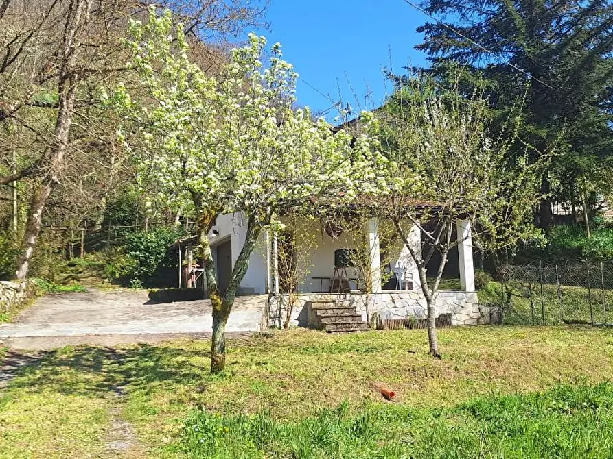 Immagine 6 di Porzione di casa in vendita  a Bagni Di Lucca