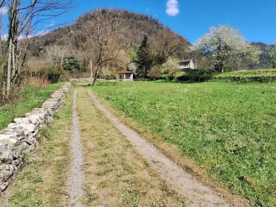 Immagine 30 di Porzione di casa in vendita  a Bagni Di Lucca