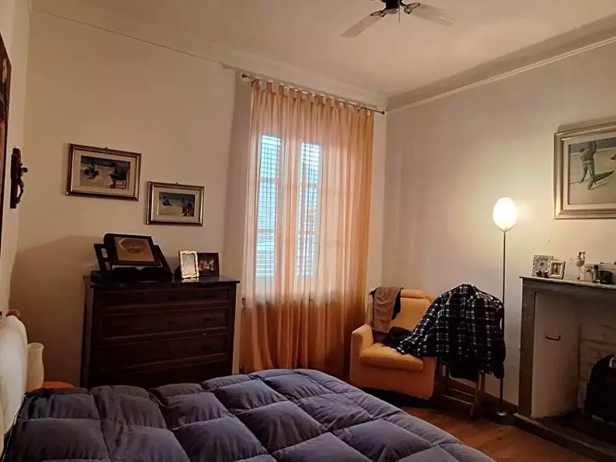 Immagine 5 di Appartamento in vendita  a Borgo A Mozzano