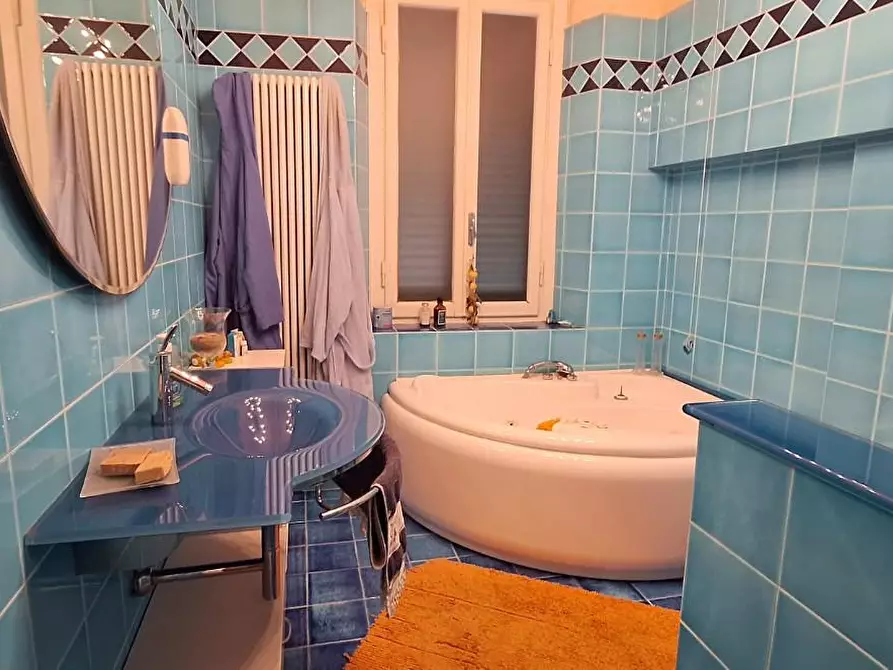 Immagine 6 di Appartamento in vendita  a Borgo A Mozzano