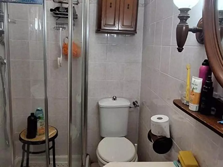 Immagine 10 di Appartamento in vendita  a Borgo A Mozzano