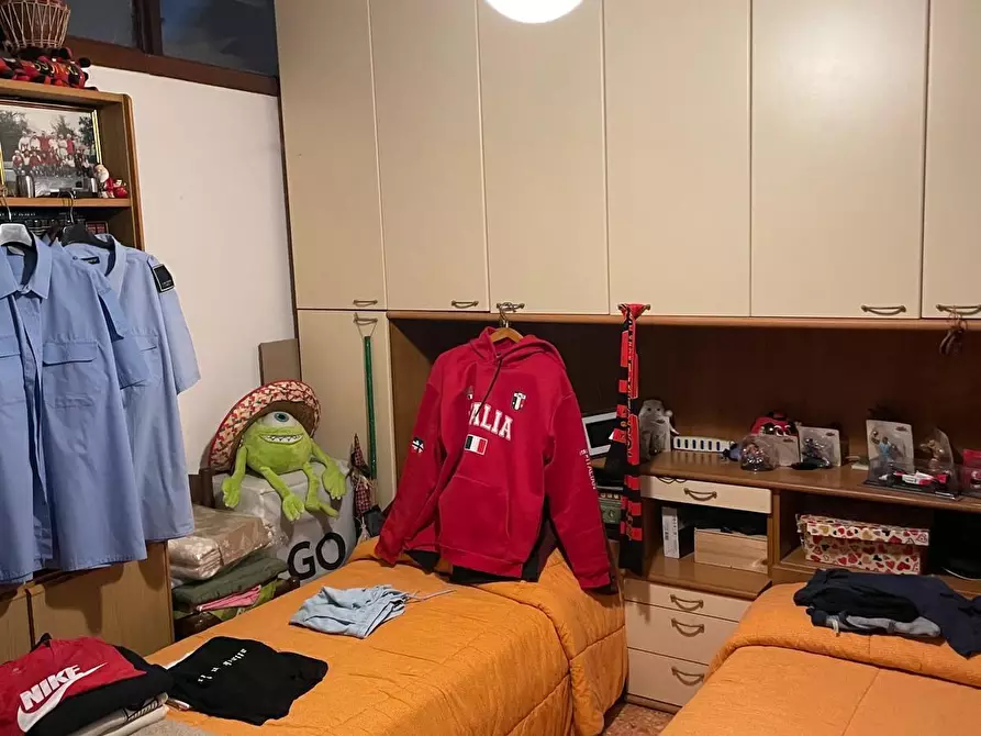 Immagine 6 di Appartamento in vendita  a Carrara