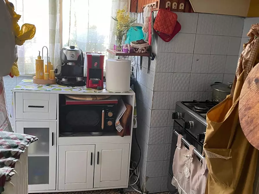 Immagine 3 di Appartamento in vendita  a Carrara