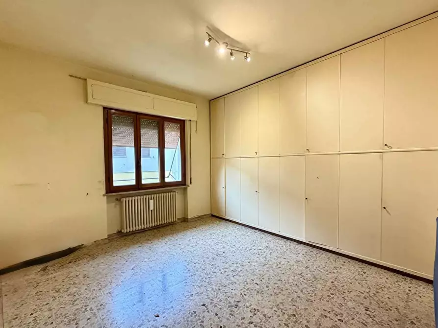 Immagine 40 di Casa bifamiliare in vendita  a Lucca