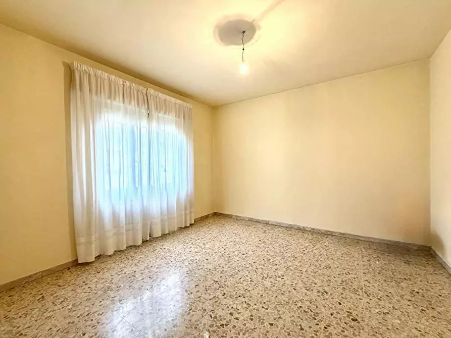 Immagine 39 di Casa bifamiliare in vendita  a Lucca