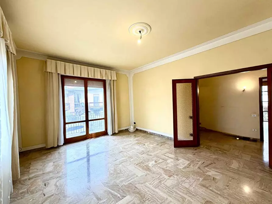 Immagine 2 di Casa bifamiliare in vendita  a Lucca