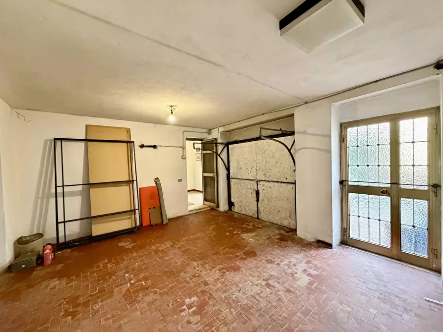 Immagine 44 di Casa bifamiliare in vendita  a Lucca