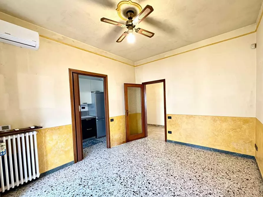 Immagine 36 di Casa bifamiliare in vendita  a Lucca