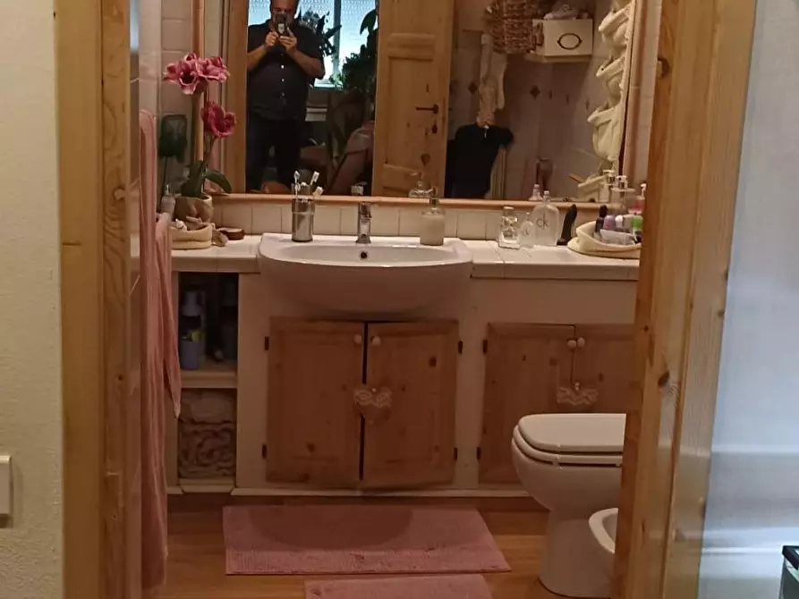 Immagine 4 di Appartamento in vendita  a Carrara