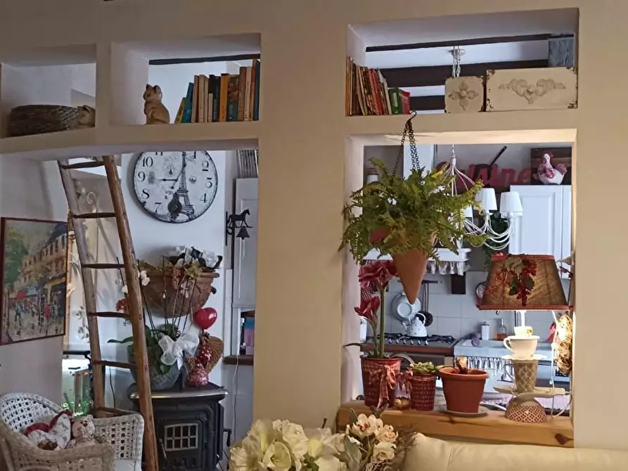 Immagine 26 di Appartamento in vendita  a Carrara