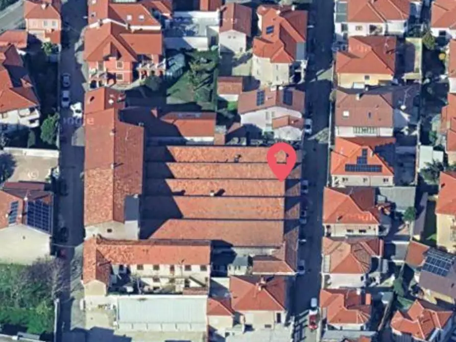 Immagine 5 di Attività artigianale in vendita  a Vigevano