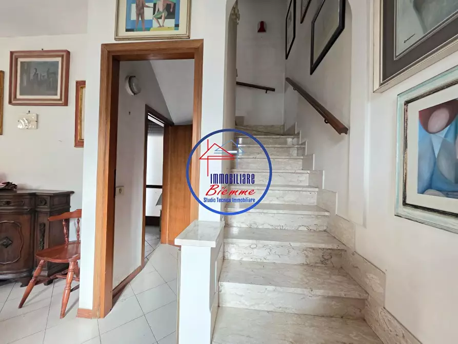 Immagine 8 di Villetta a schiera in vendita  a Viareggio