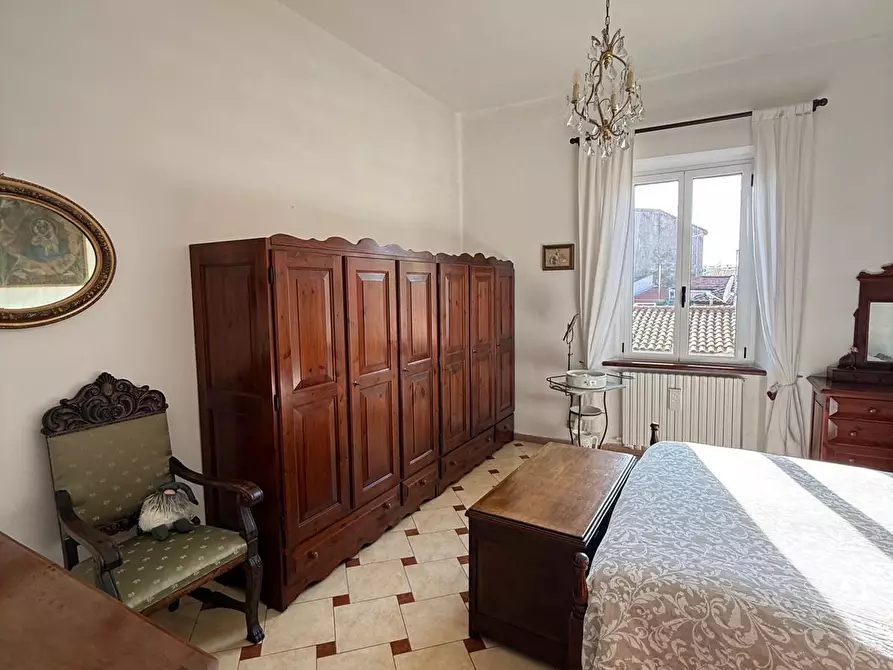 Immagine 22 di Appartamento in vendita  a Livorno