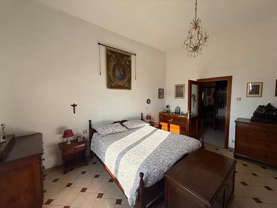 Immagine 21 di Appartamento in vendita  a Livorno