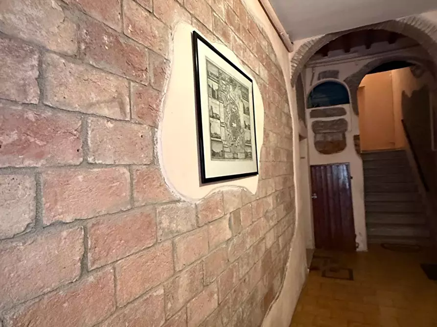 Immagine 37 di Appartamento in vendita  a Livorno