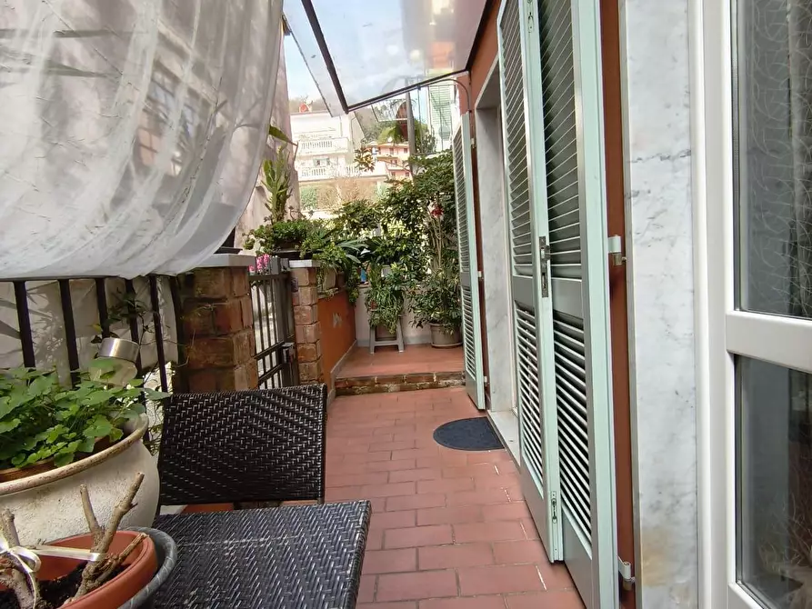 Immagine 10 di Casa semindipendente in vendita  a Carrara