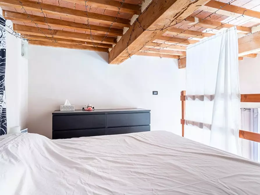 Immagine 14 di Appartamento in vendita  a Livorno