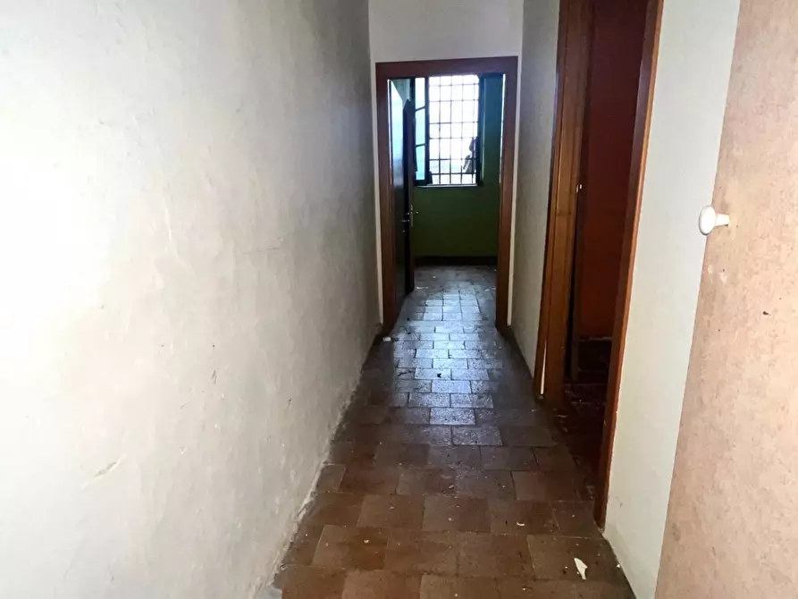 Immagine 4 di Laboratorio in vendita  a Montelupo Fiorentino