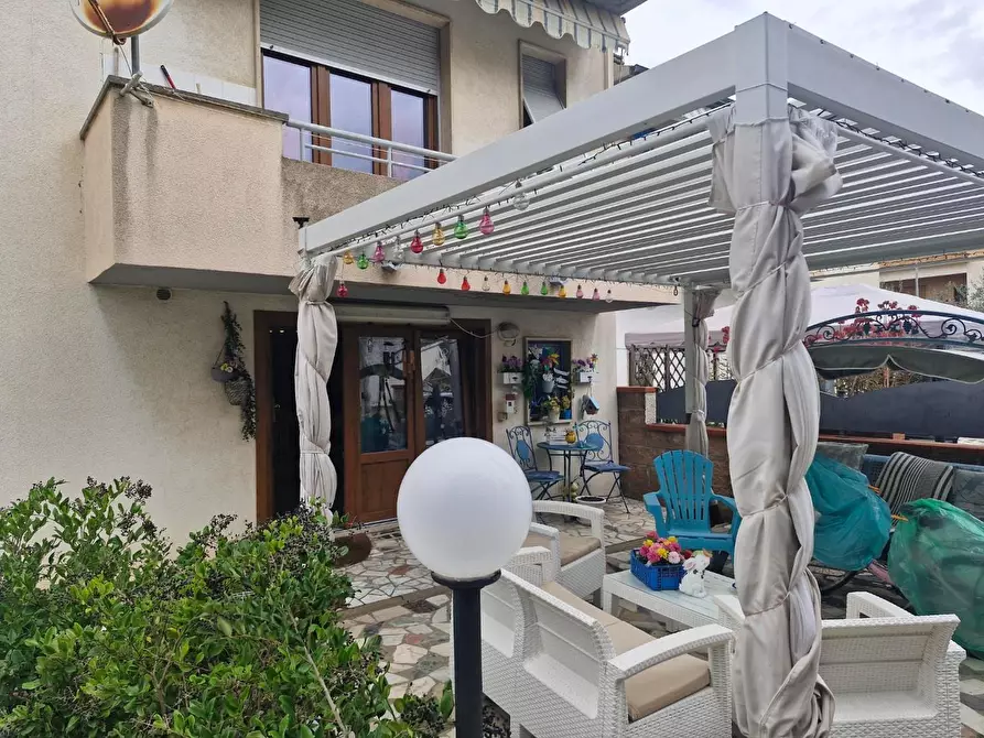 Immagine 4 di Appartamento in vendita  a Campiglia Marittima