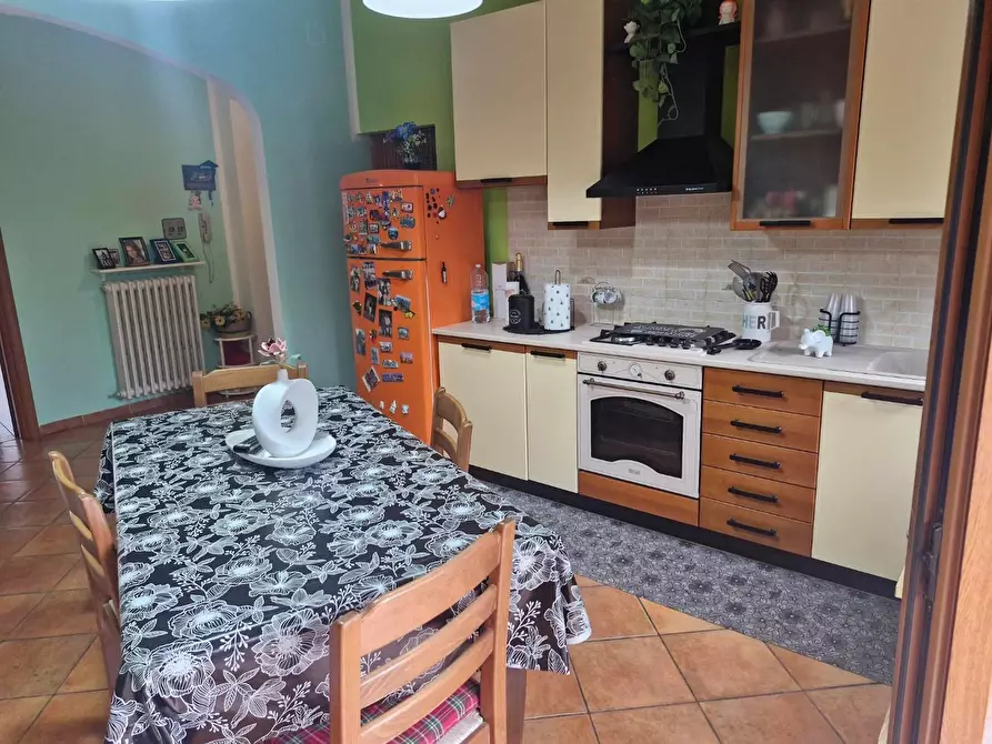 Immagine 30 di Appartamento in vendita  a Campiglia Marittima