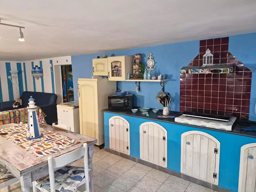 Immagine 11 di Appartamento in vendita  a Campiglia Marittima