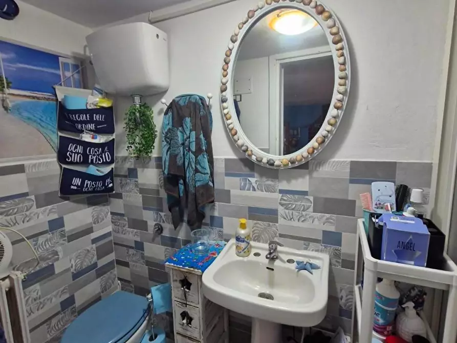 Immagine 18 di Appartamento in vendita  a Campiglia Marittima