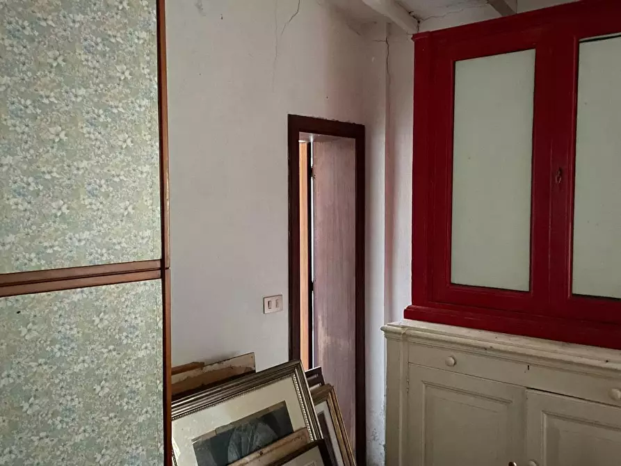 Immagine 22 di Villa in vendita  a Crespina Lorenzana