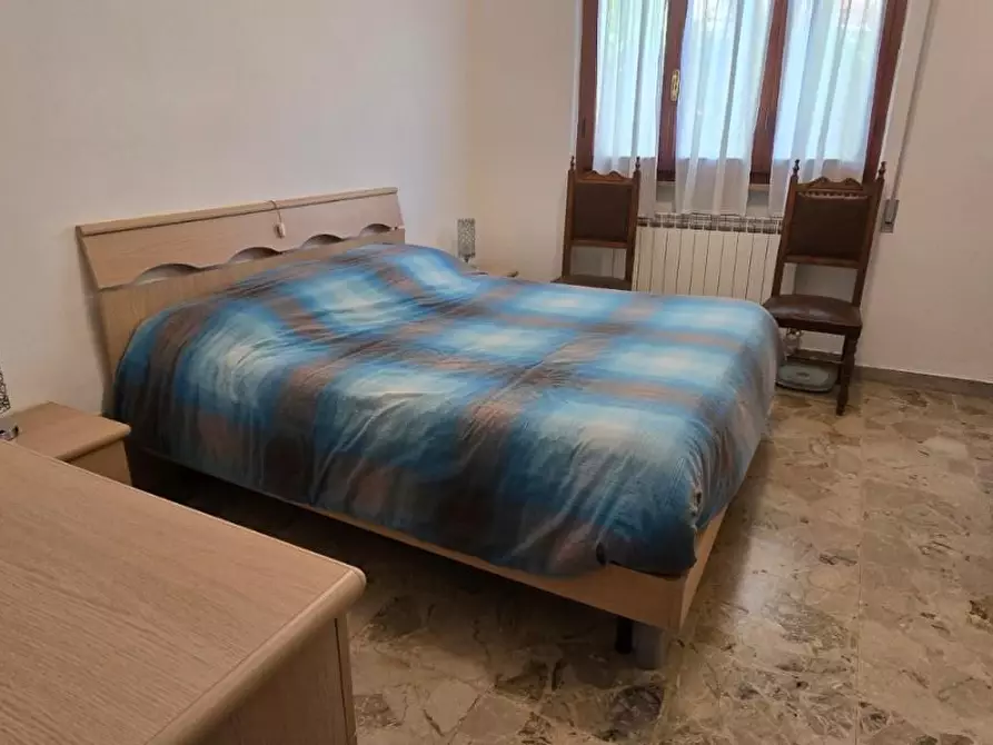 Immagine 5 di Appartamento in vendita  a Massa