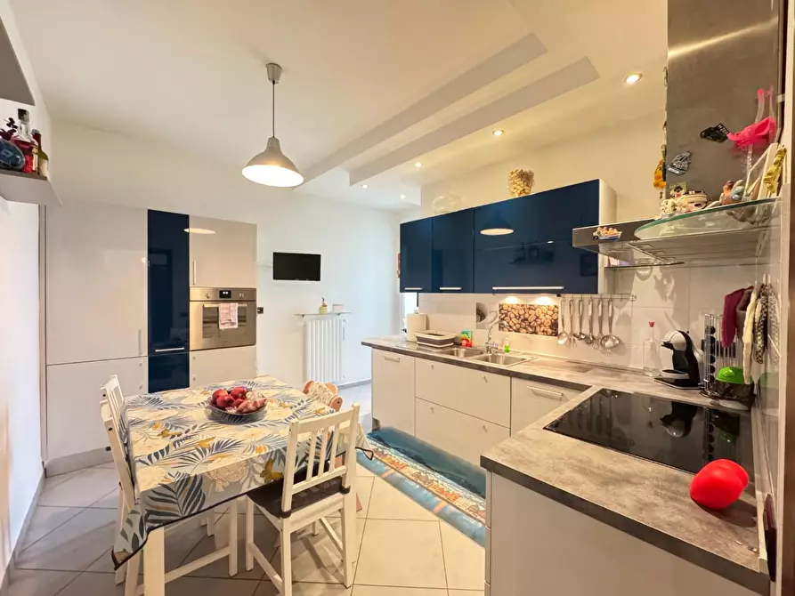 Immagine 15 di Appartamento in vendita  a Empoli