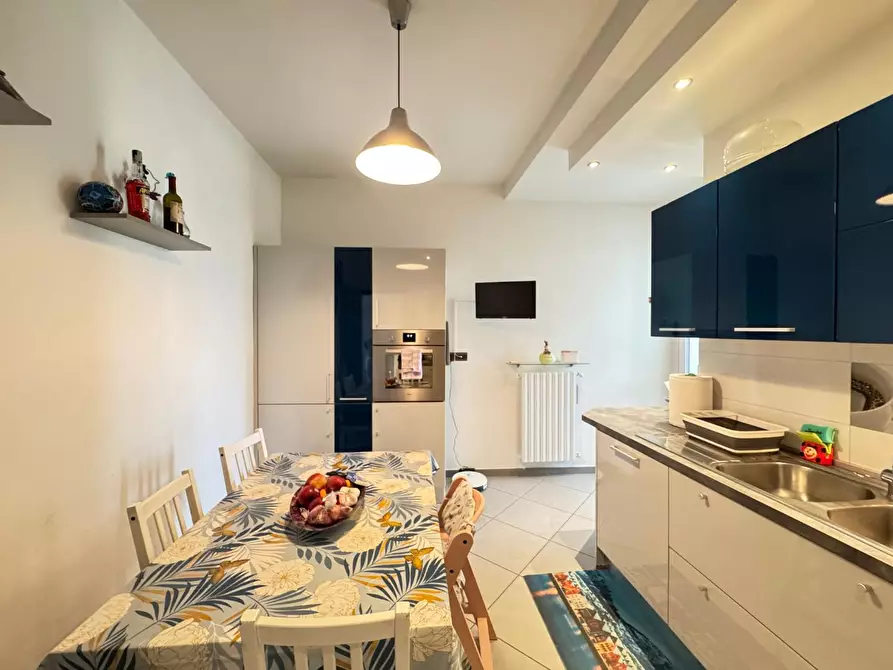 Immagine 16 di Appartamento in vendita  a Empoli