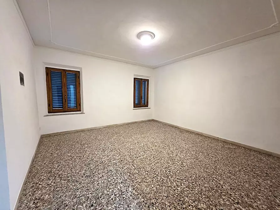 Immagine 11 di Appartamento in vendita  a Santa Croce Sull'arno