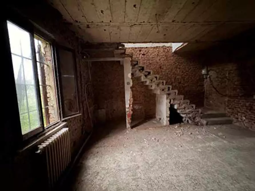 Immagine 35 di Terratetto in vendita  a Casteggio