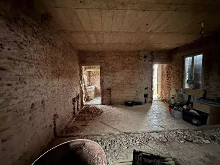 Immagine 12 di Terratetto in vendita  a Casteggio