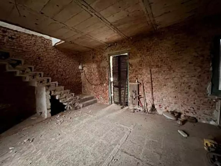 Immagine 34 di Terratetto in vendita  a Casteggio