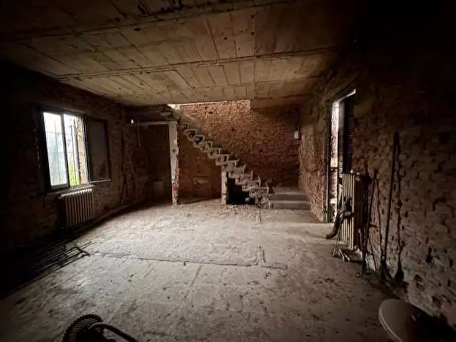 Immagine 32 di Terratetto in vendita  a Casteggio