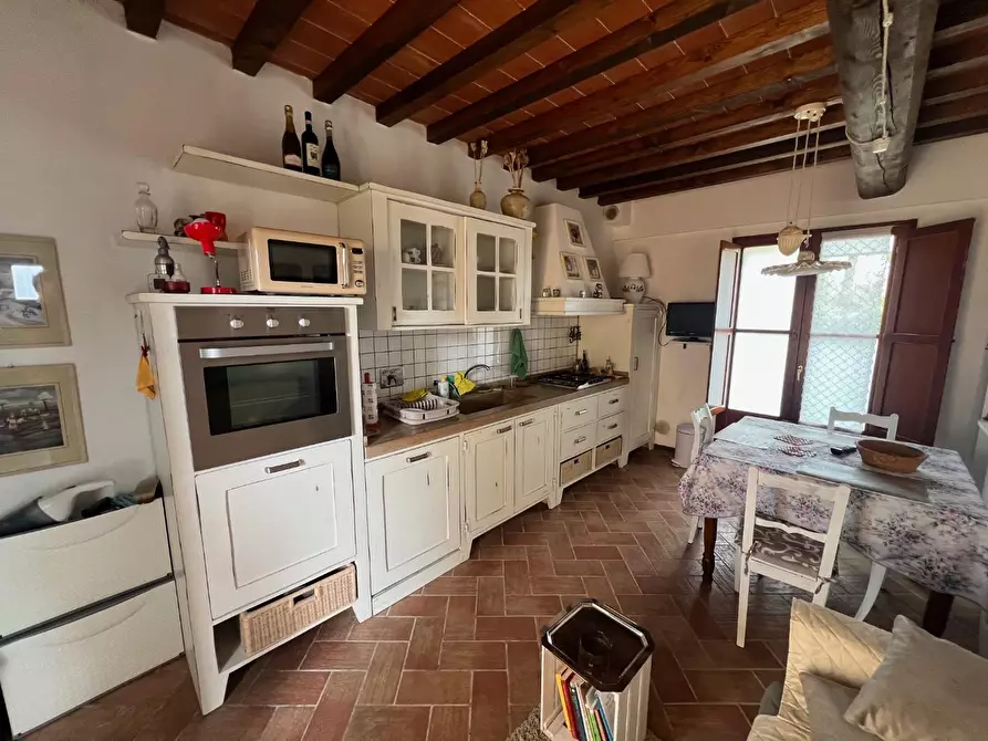 Immagine 10 di Appartamento in affitto  a Gambassi Terme