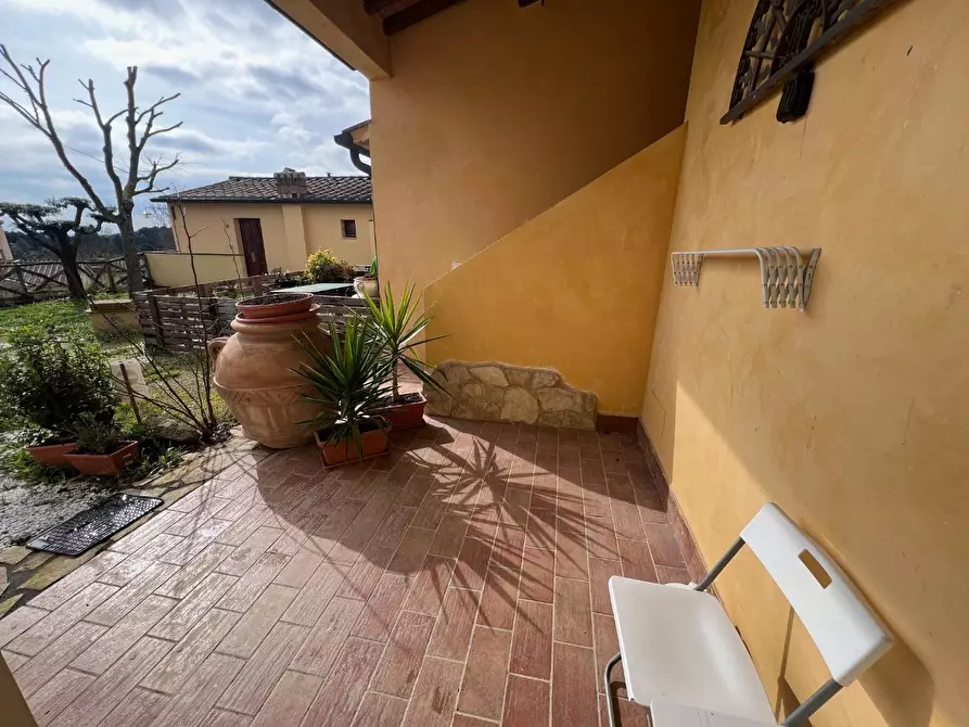 Immagine 6 di Appartamento in affitto  a Gambassi Terme