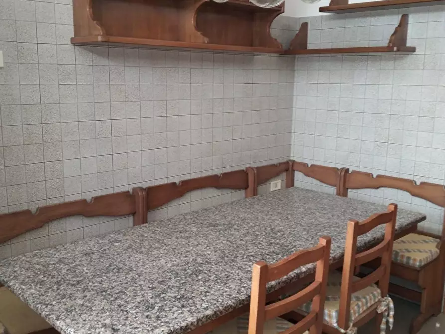 Immagine 7 di Appartamento in vendita  a Carrara