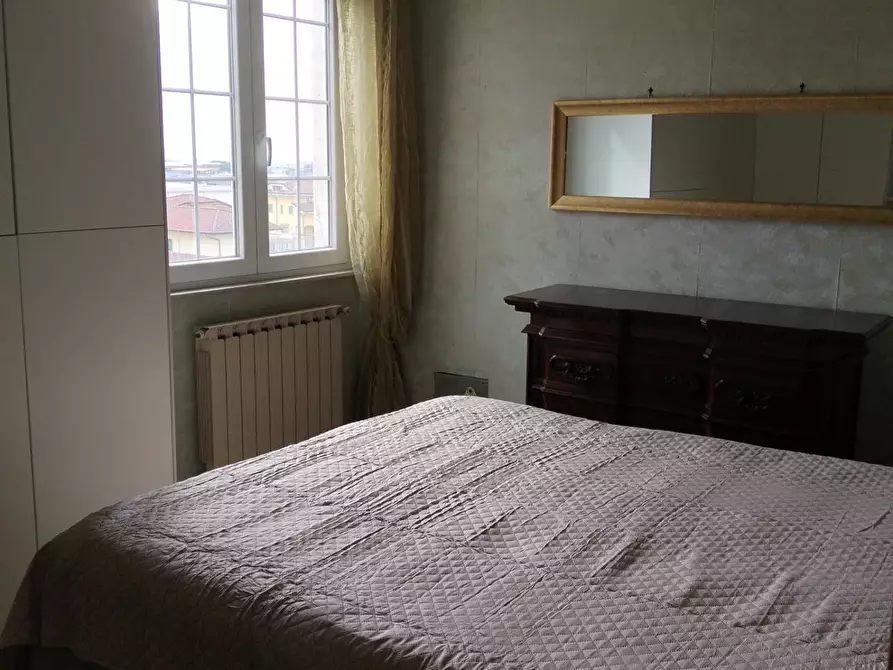 Immagine 5 di Appartamento in vendita  a Carrara