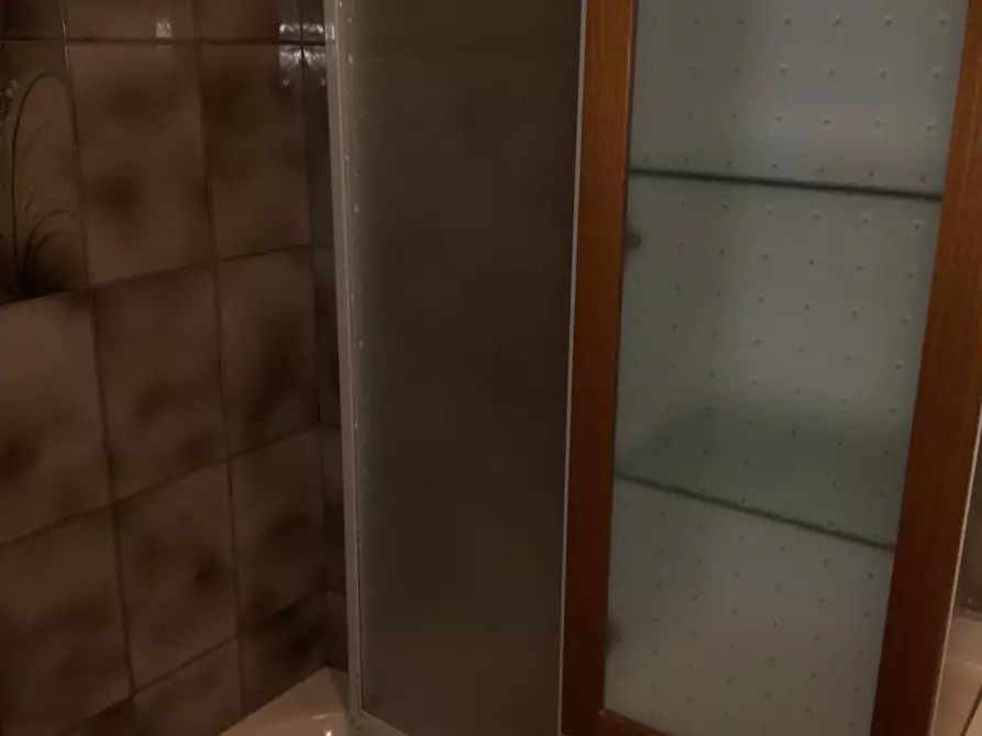 Immagine 3 di Appartamento in vendita  a Carrara