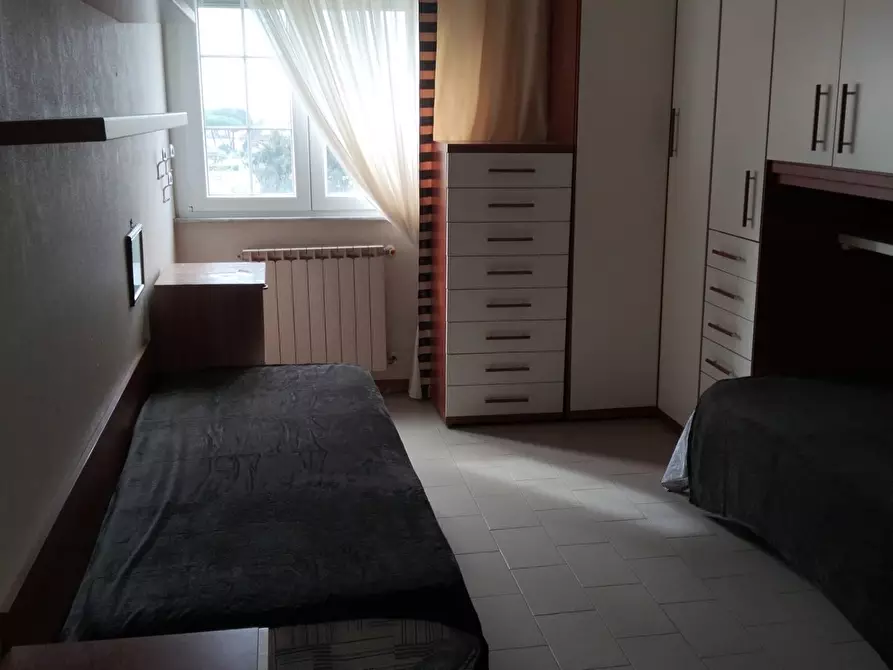 Immagine 15 di Appartamento in vendita  a Carrara