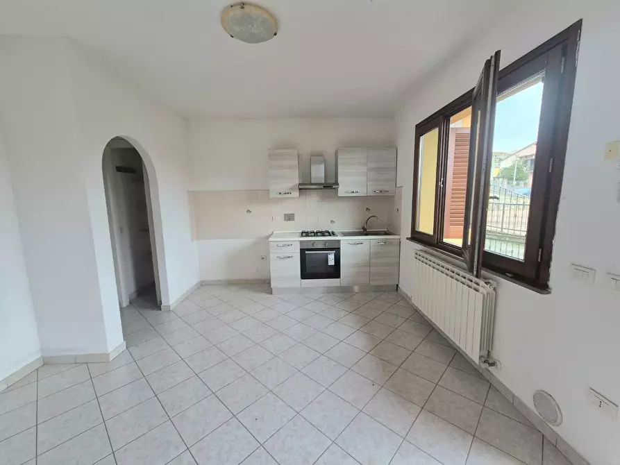 Immagine 4 di Casa semindipendente in vendita  a Suvereto