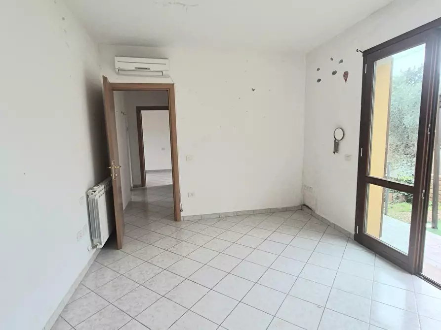 Immagine 6 di Casa semindipendente in vendita  a Suvereto