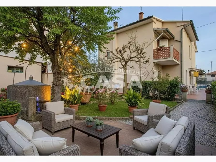 Immagine 7 di Casa indipendente in vendita  a Santa Maria A Monte