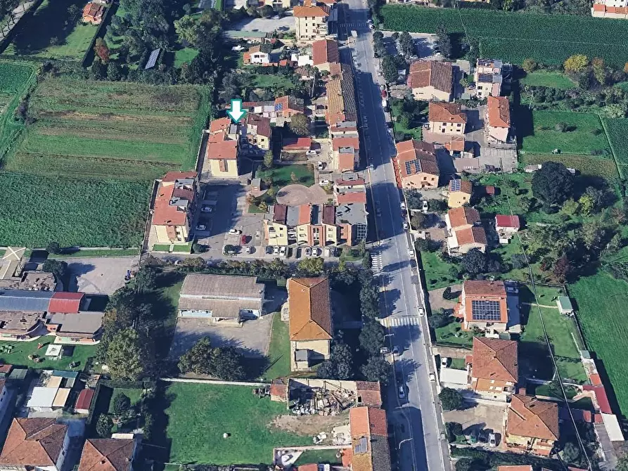 Immagine 2 di Appartamento in vendita  a Cascina